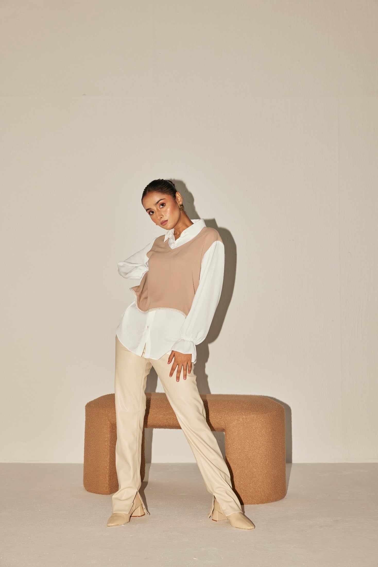 THE BELLE TOP