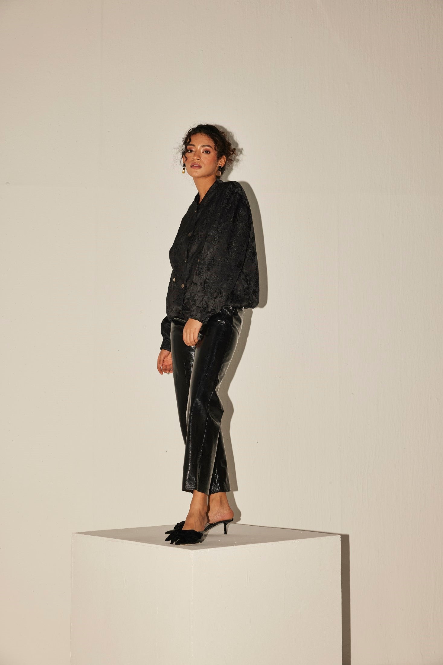 THE BOMBER JACKET